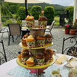 Hillcrest Bed and breakfast *