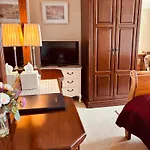 Bed & Breakfast Hillcrest Boyhollagh