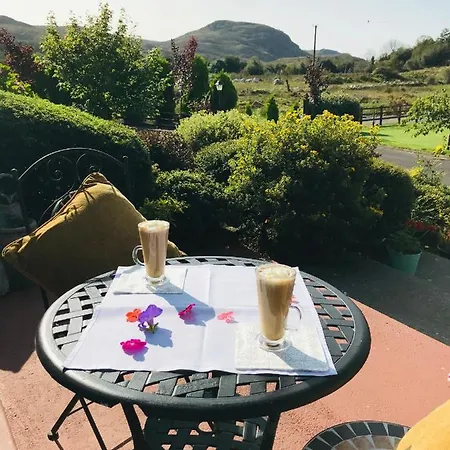 Hillcrest Bed and Breakfast *