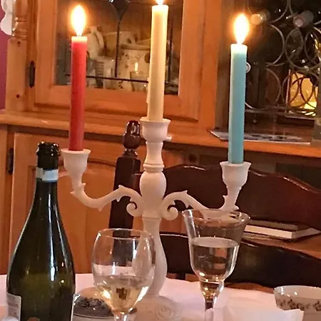 Hillcrest Bed and breakfast *
