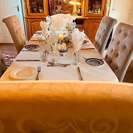 Hillcrest Bed and breakfast *